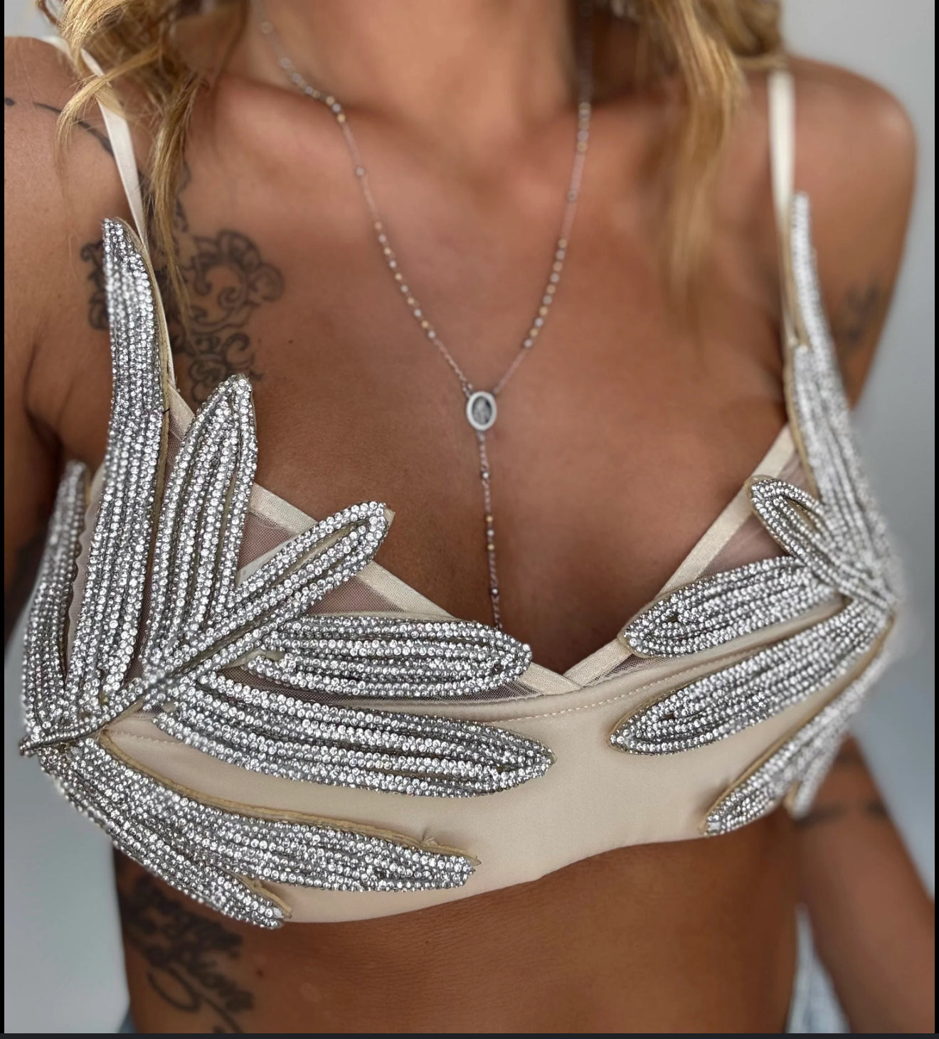 TOP FOGLIA COLOR CARNE