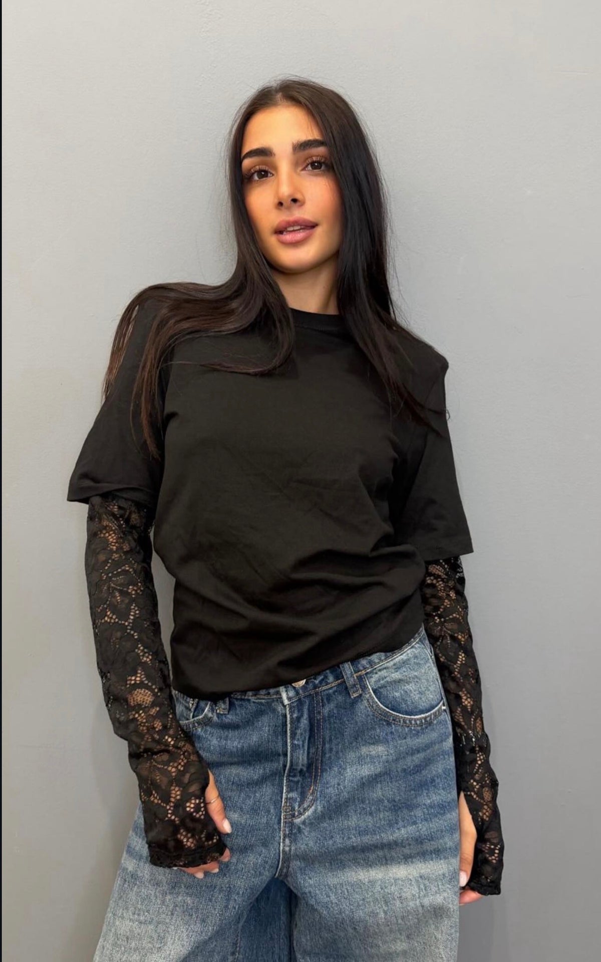 Maglia manica pizzo
