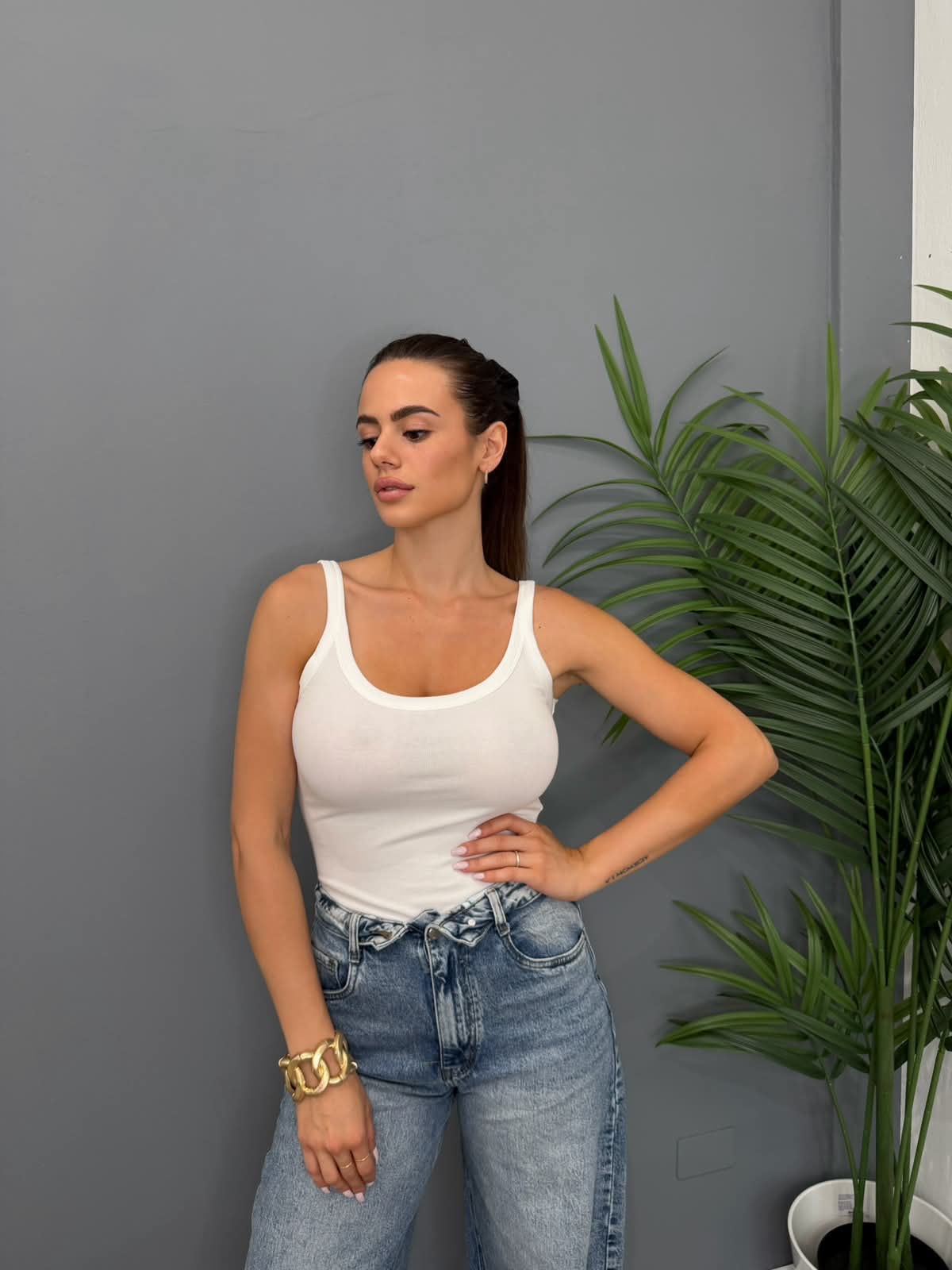 BODY LUCY