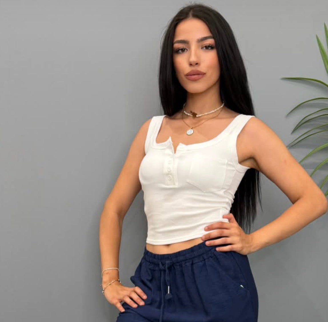 TOP ADELIA