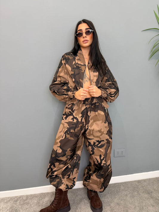 Tuta military